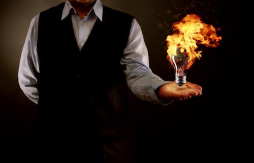 lightbulb on fire trading mindset 2ndskiesforex.com